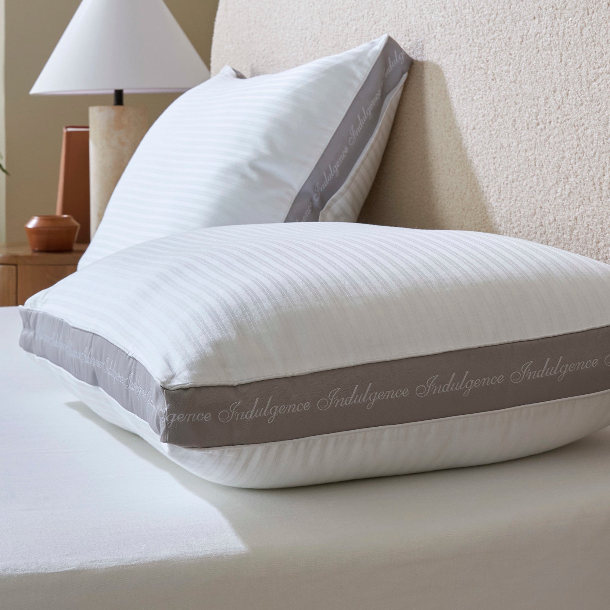 Carpenter Co. Indulgence Synthetic Down Pillow - Thumbnail 2