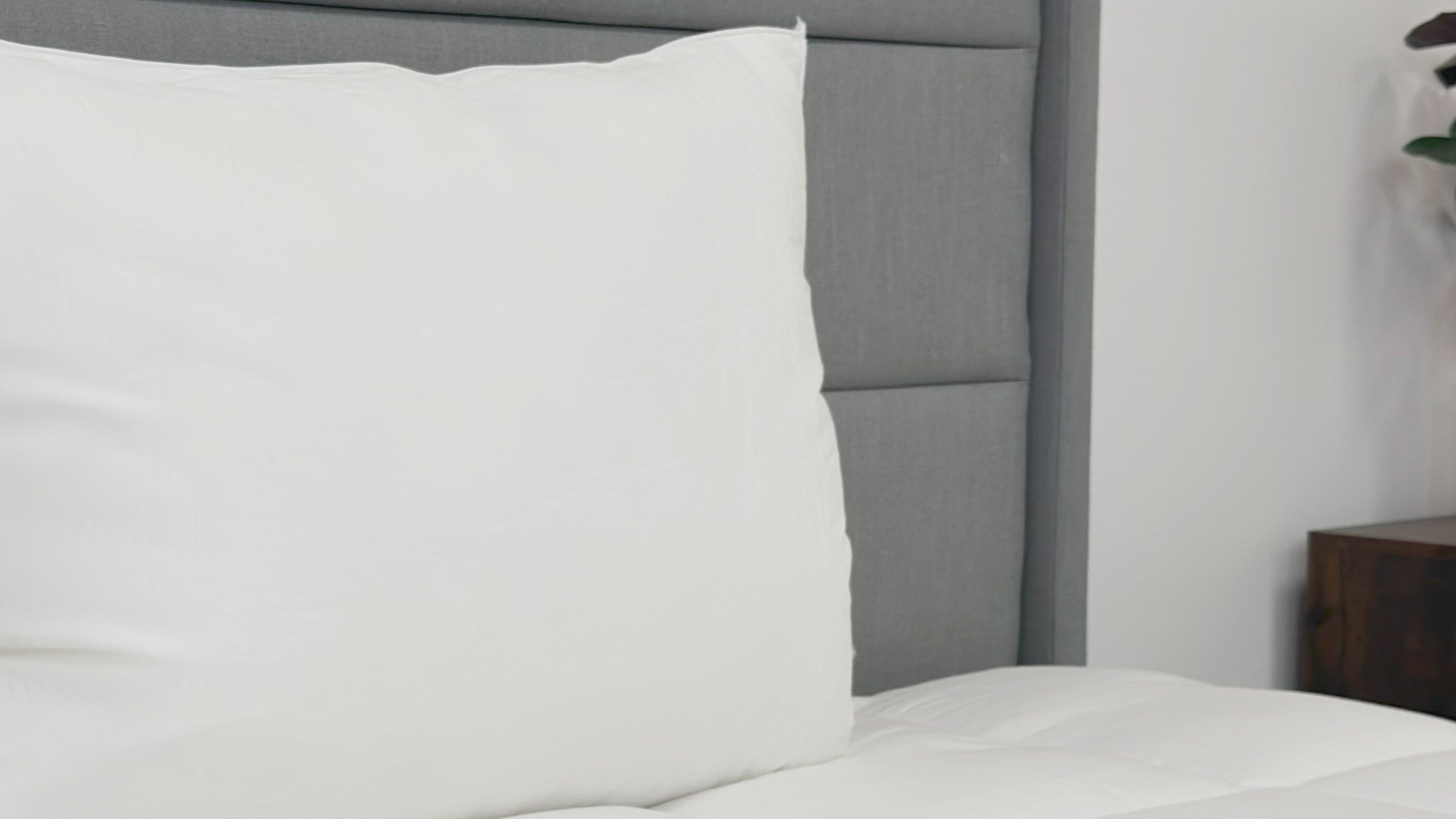 JS Fiber "Ultra Down" Polyester Pillow | Firm