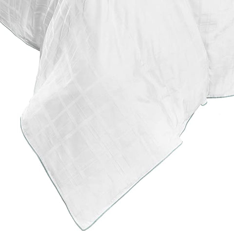 Live Comfortably<sup>®</sup> Cooling Cameron Tartan Comforter